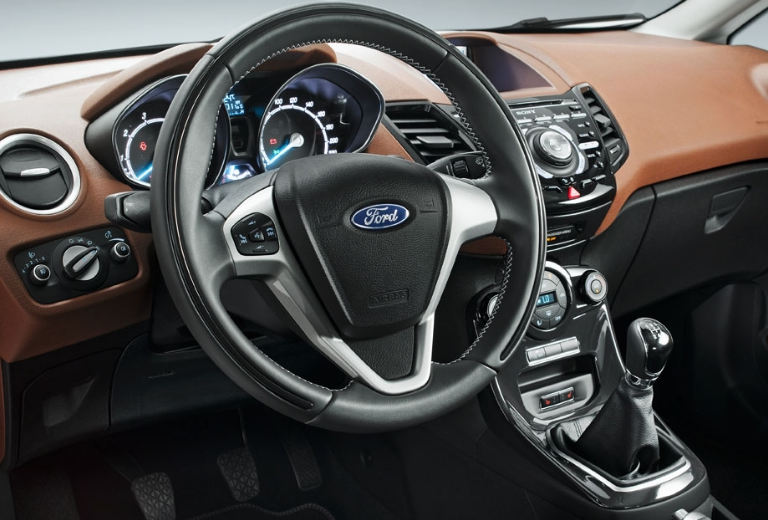2021 Ford Taurus Interior