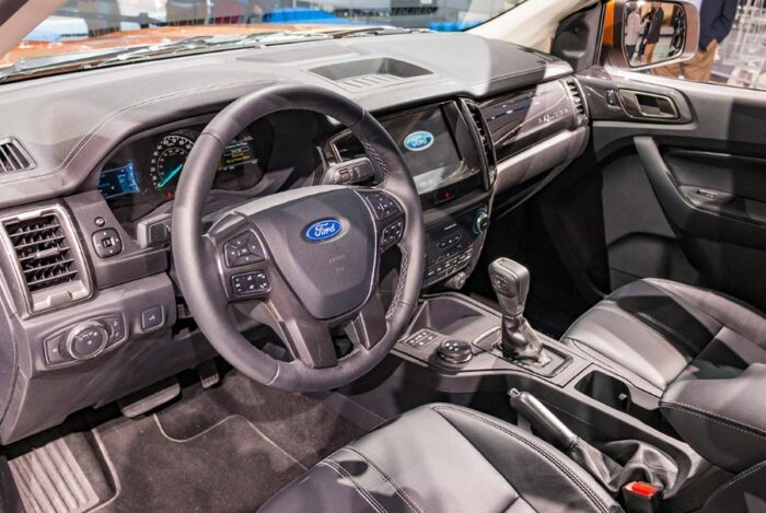 2024 Ford Ranger Interior