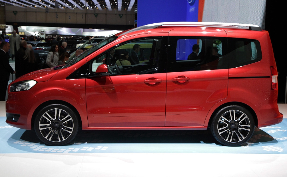 2024 Ford Tourneo Courier Review