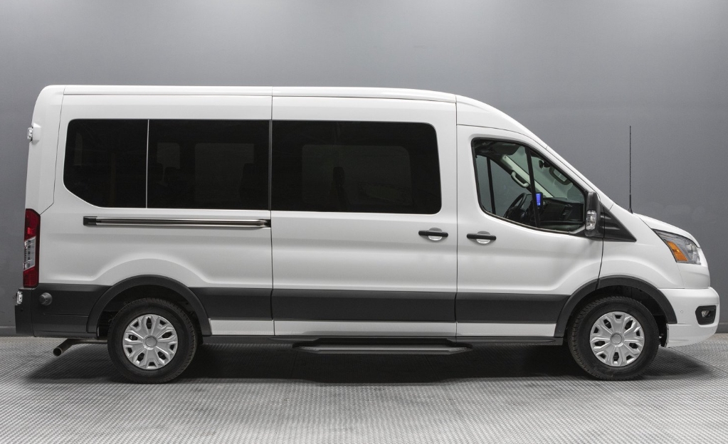 2024 Ford Transit Passenger Van Exterior